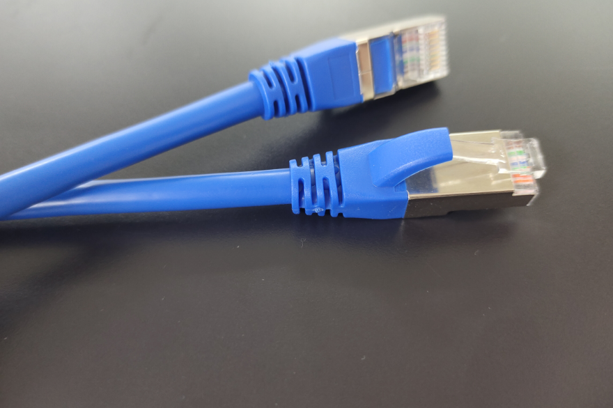 FTP CAT5E 26AWG(7/0.16MM) BC PVC Blue